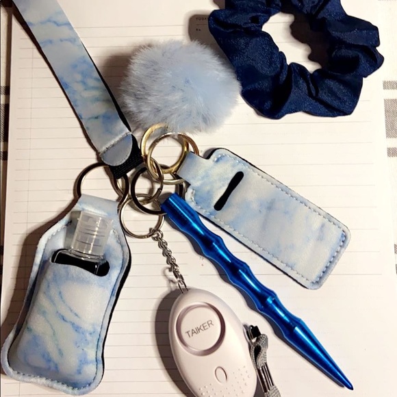 Self-defense keychain - Picture 1 of 1